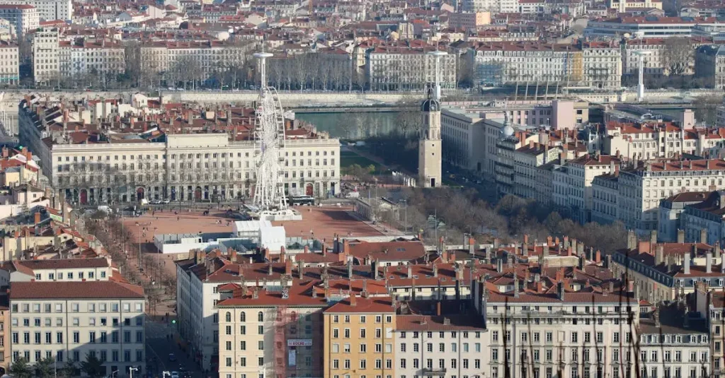Découvrir la Place Guichard à Lyon : que faire et voir ?